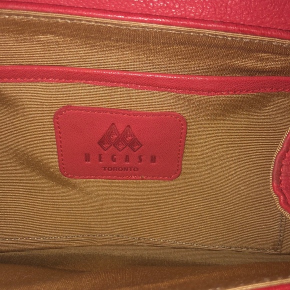 Negash Toronto Clutch/Crossbody - Picture 5 of 5